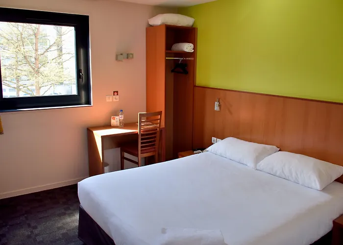 Relais Des 2 Rivieres 2*